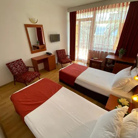 Hotel Tomis 3*