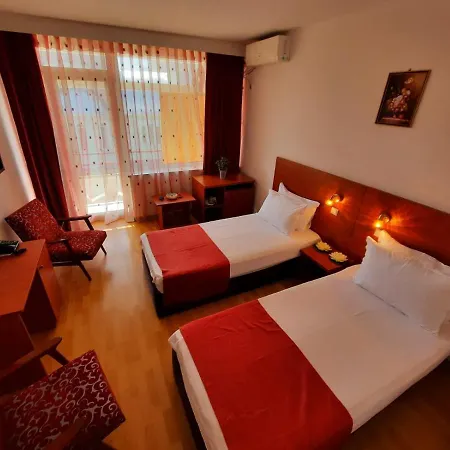Tomis Hotel 3*