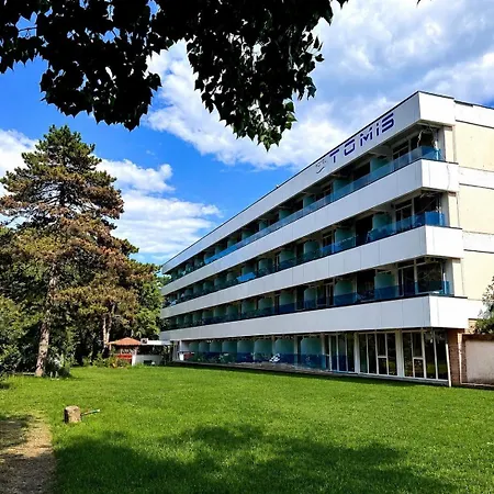 Hotel Tomis 3*