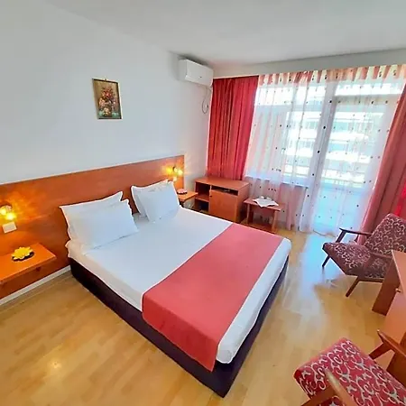 Hotel Tomis 3*